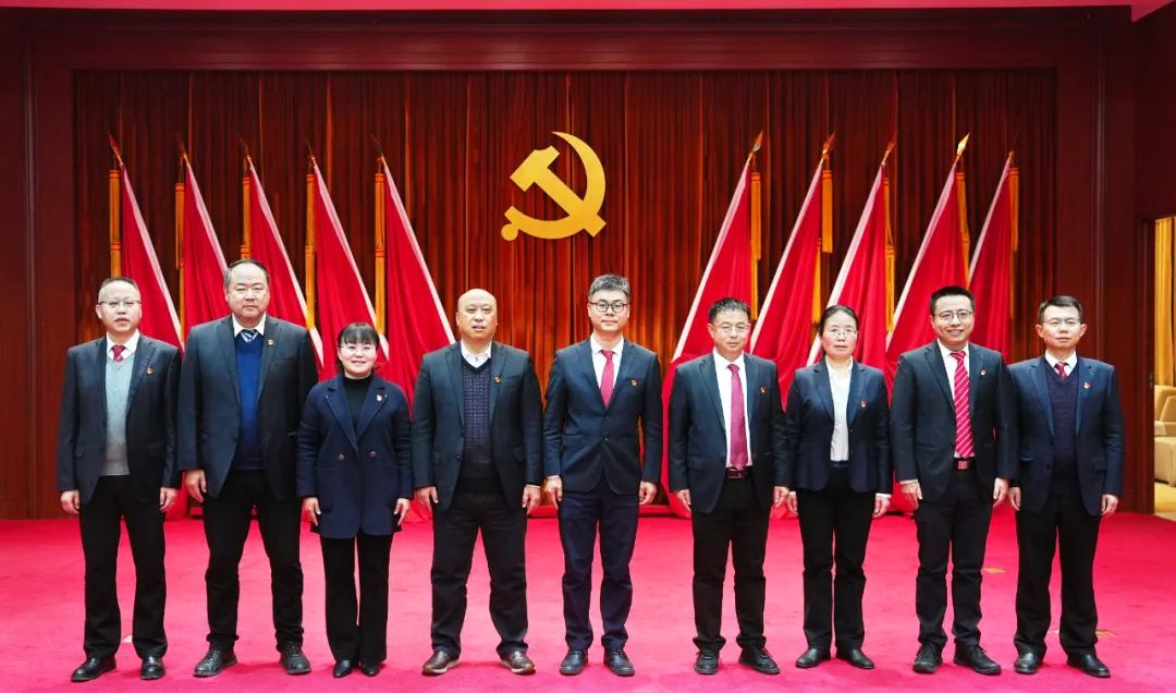 b7080f79-0ab9-4133-b3fa-8f23dcaaf9f6image9