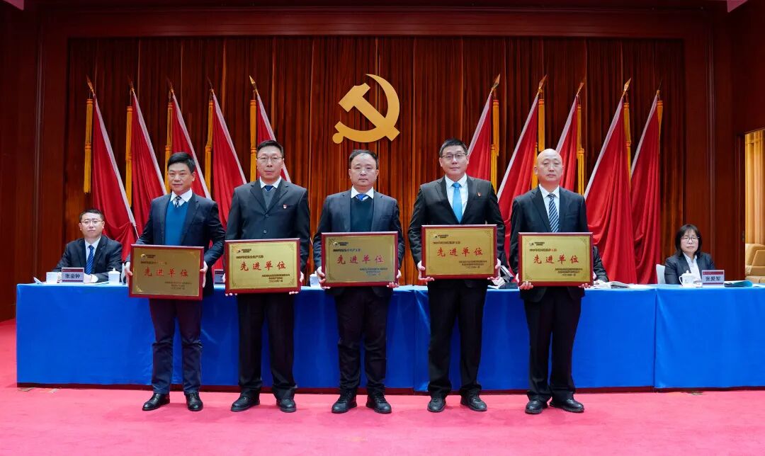 d1f2cc80-63d3-445f-b5fb-3f96d8bb1d53image2